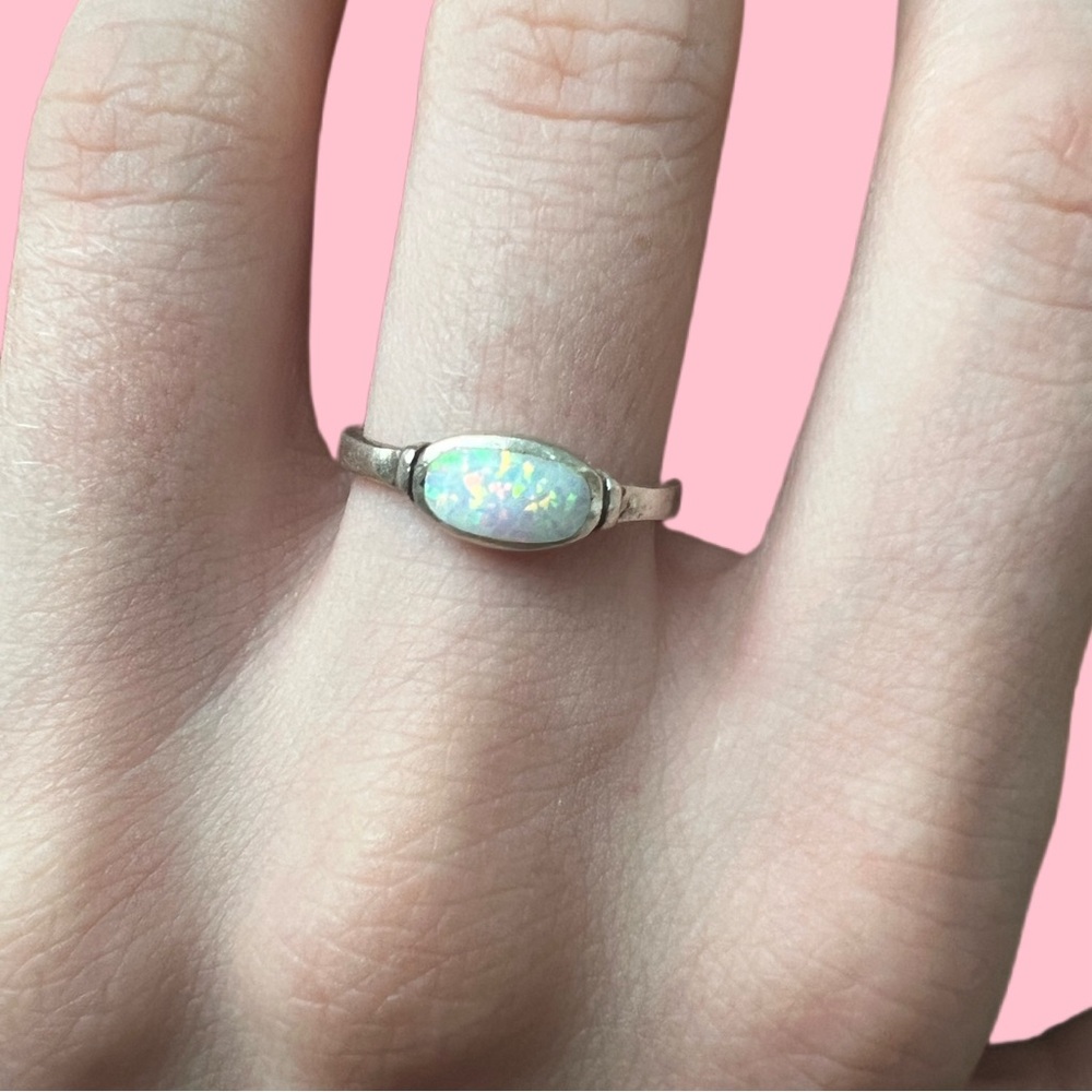 UNBRANDED Sterling Silver Bohemian Silver Ring with Opal-Inspired Stone